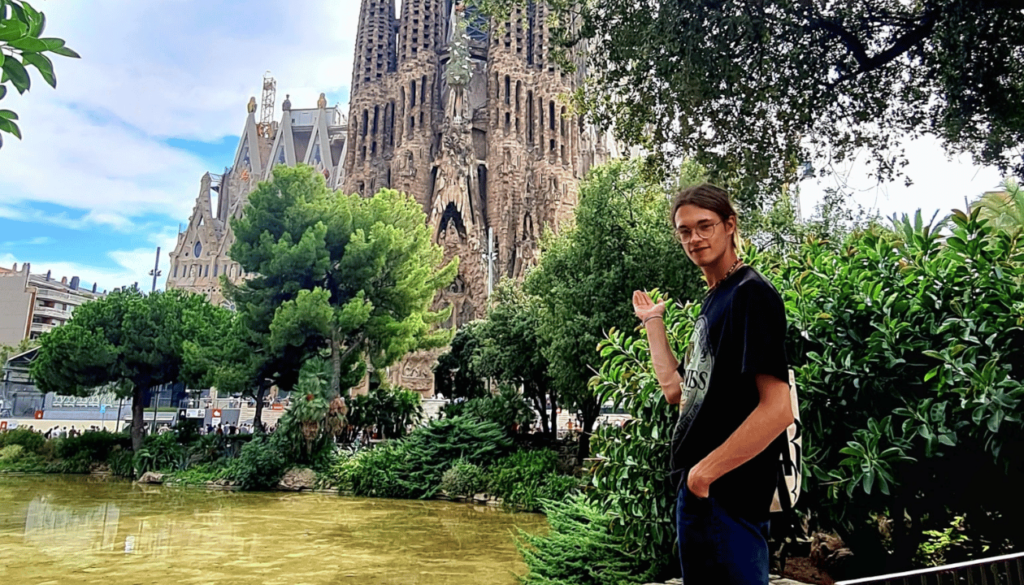 2. Why Choose Barcelona