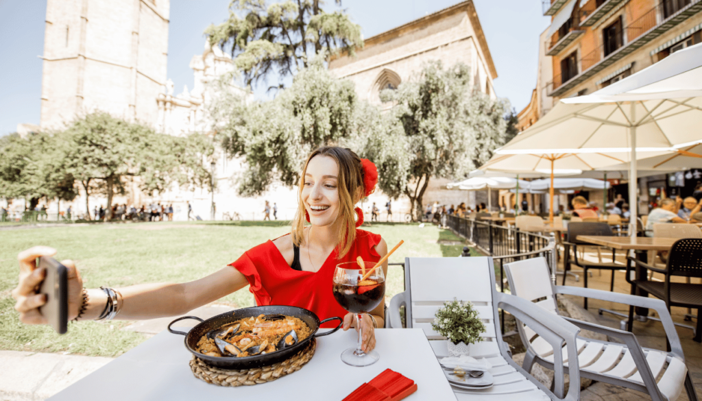 8. Taste Traditional Valencian Summer Dishes