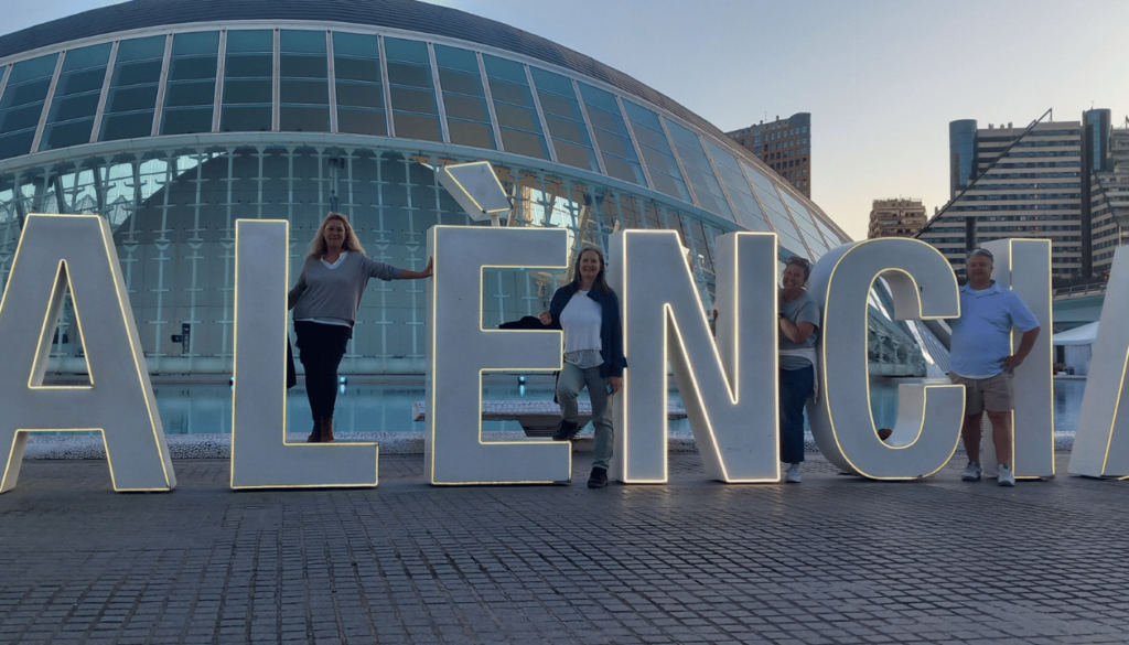 Valencia – Blending Mountains, Beaches, and Tailored Spanish Courses