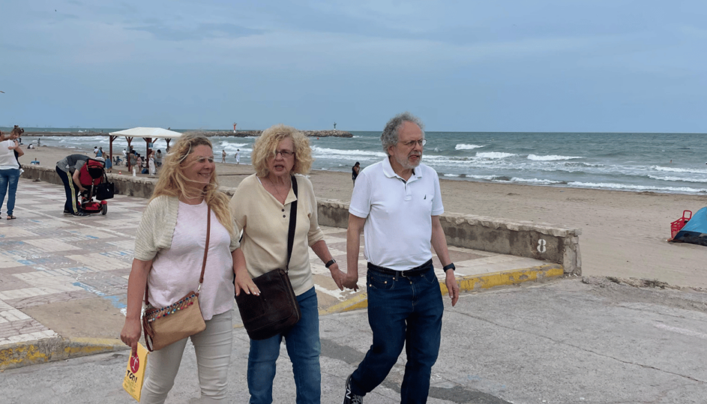 Americans in Spain: Everything You Need to Know Before Moving