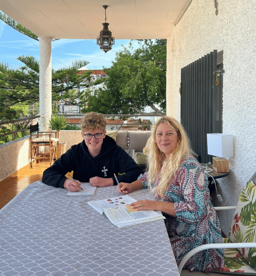 Are Homestays Safe? A Practical, Research-Based Guide for Students & Travellers