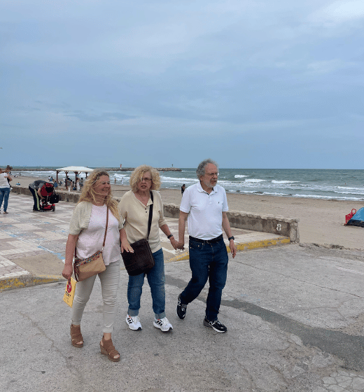 Americans in Spain: Everything You Need to Know Before Moving