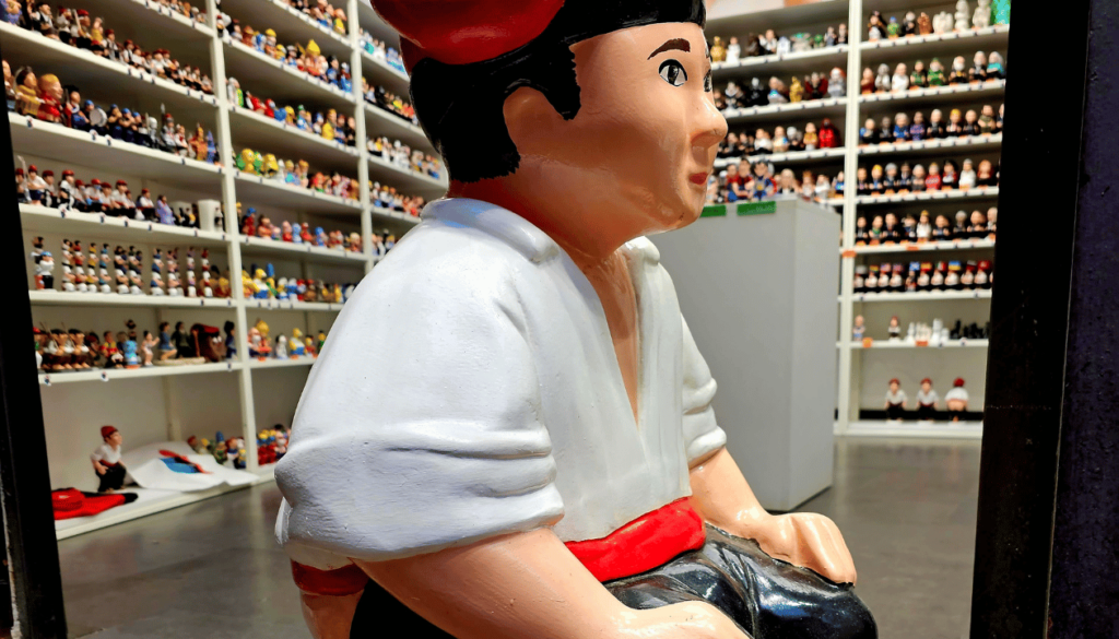 Discovering El Caganer Through a Spanish Homestay Immersion Experience