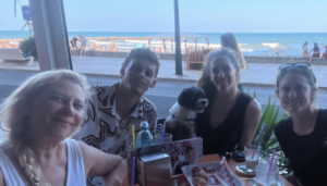 Why visit Port Saplaya from Valencia