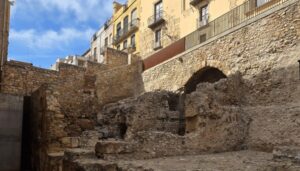 The Old Town (Part Alta)