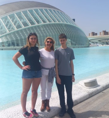 Fleur's Spanish Homestay Immersion in Gilet, Valencia: Climbing Towards Her DELE A2, One Step at a Time